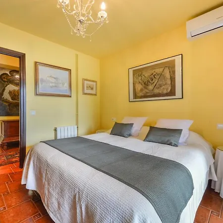 فيلة Cana Lucia San José